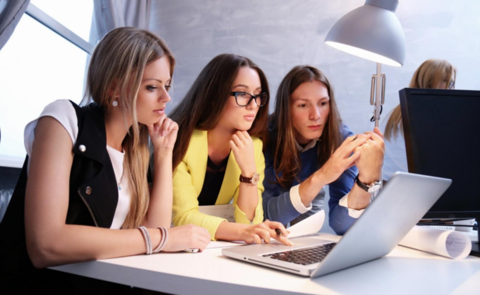 Réunion stratégique pour startups